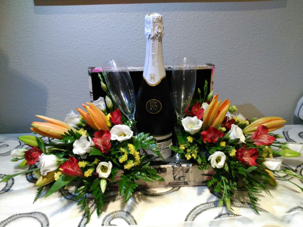 Centros de flores con cava